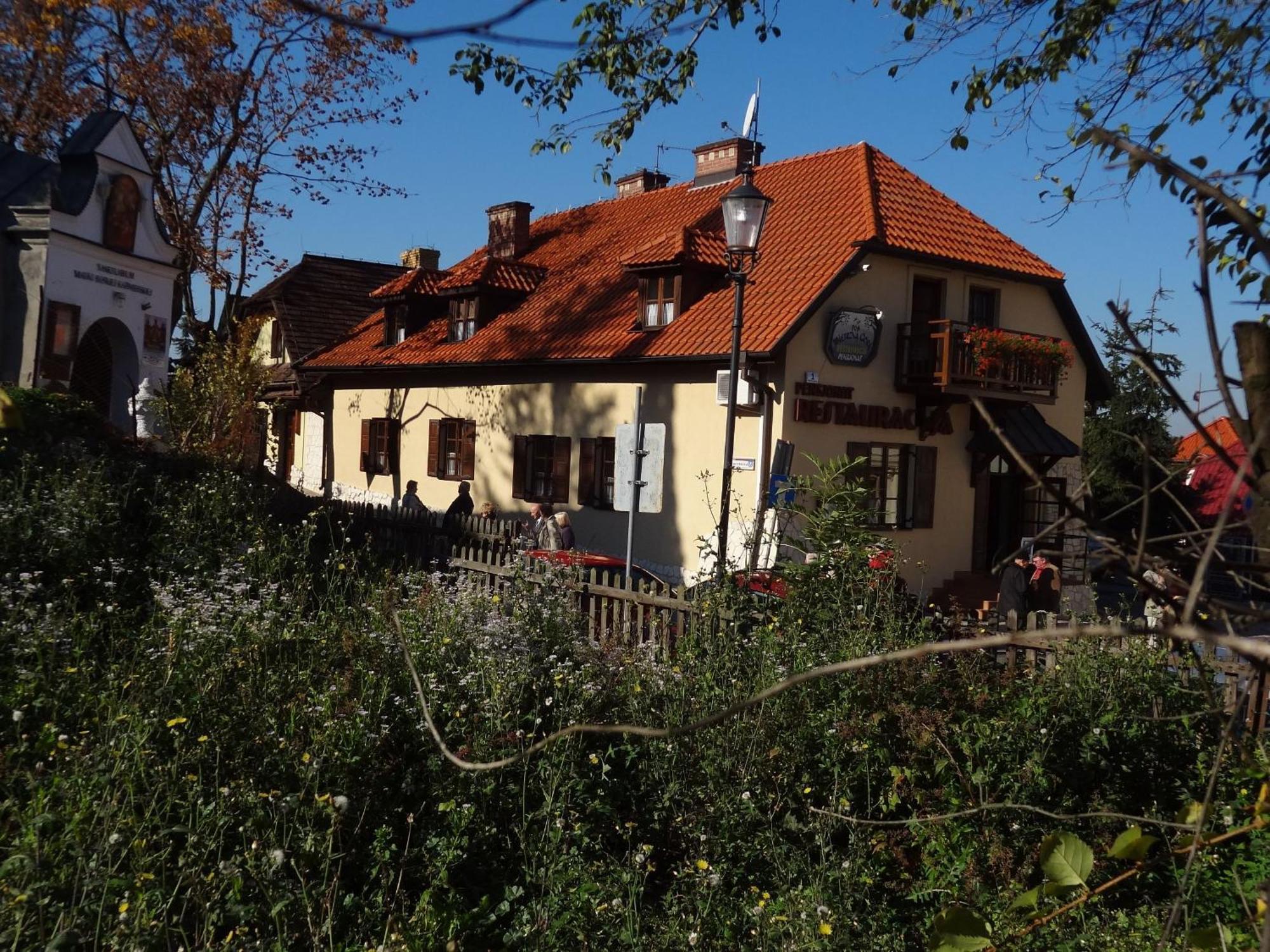 Pensjonat Pod Wietrzna Gora คาชิเมียร์ซ ดอลนี ภายนอก รูปภาพ